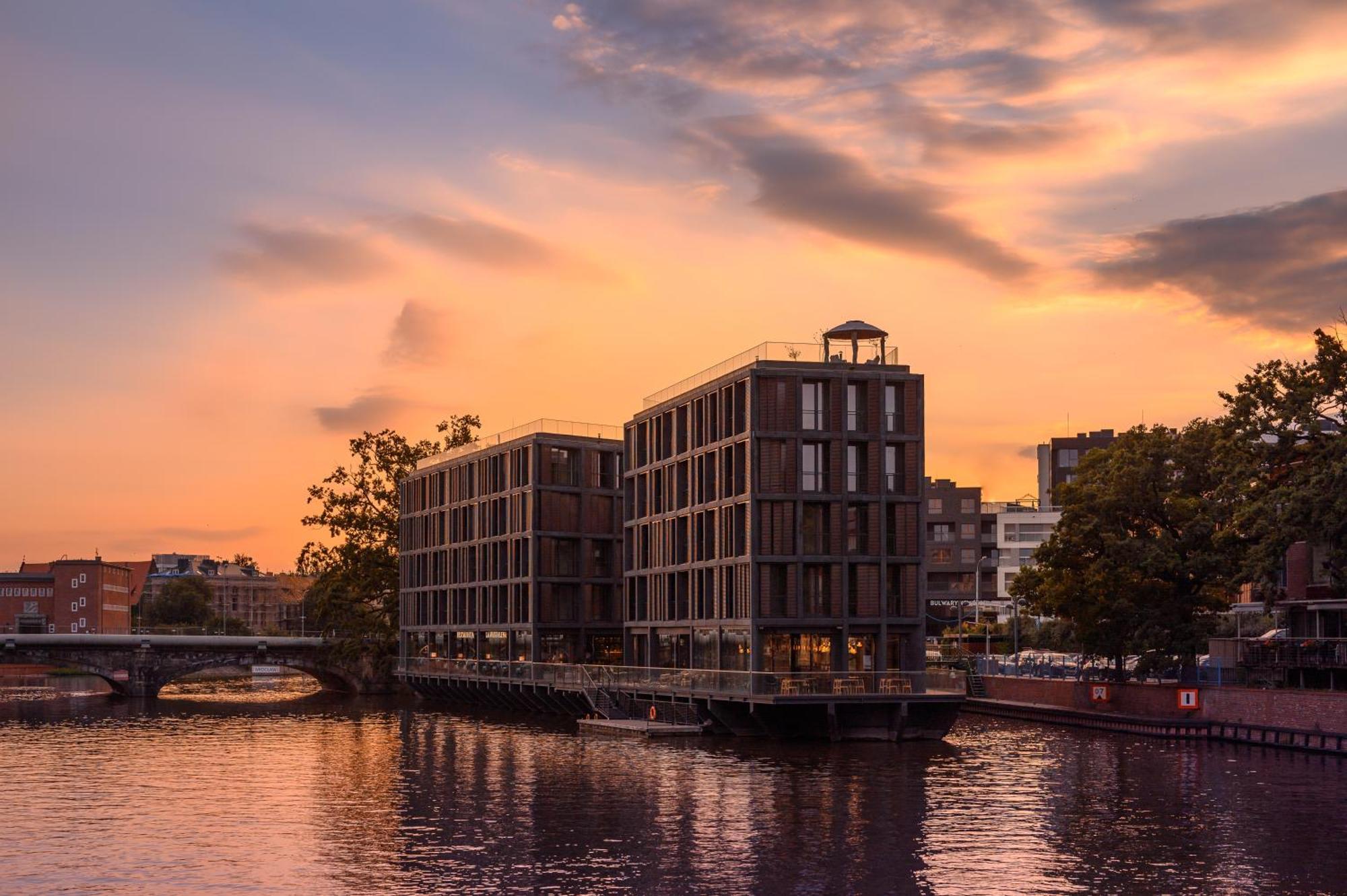 Inqse Wroclaw Marina Aparthotel Ngoại thất bức ảnh