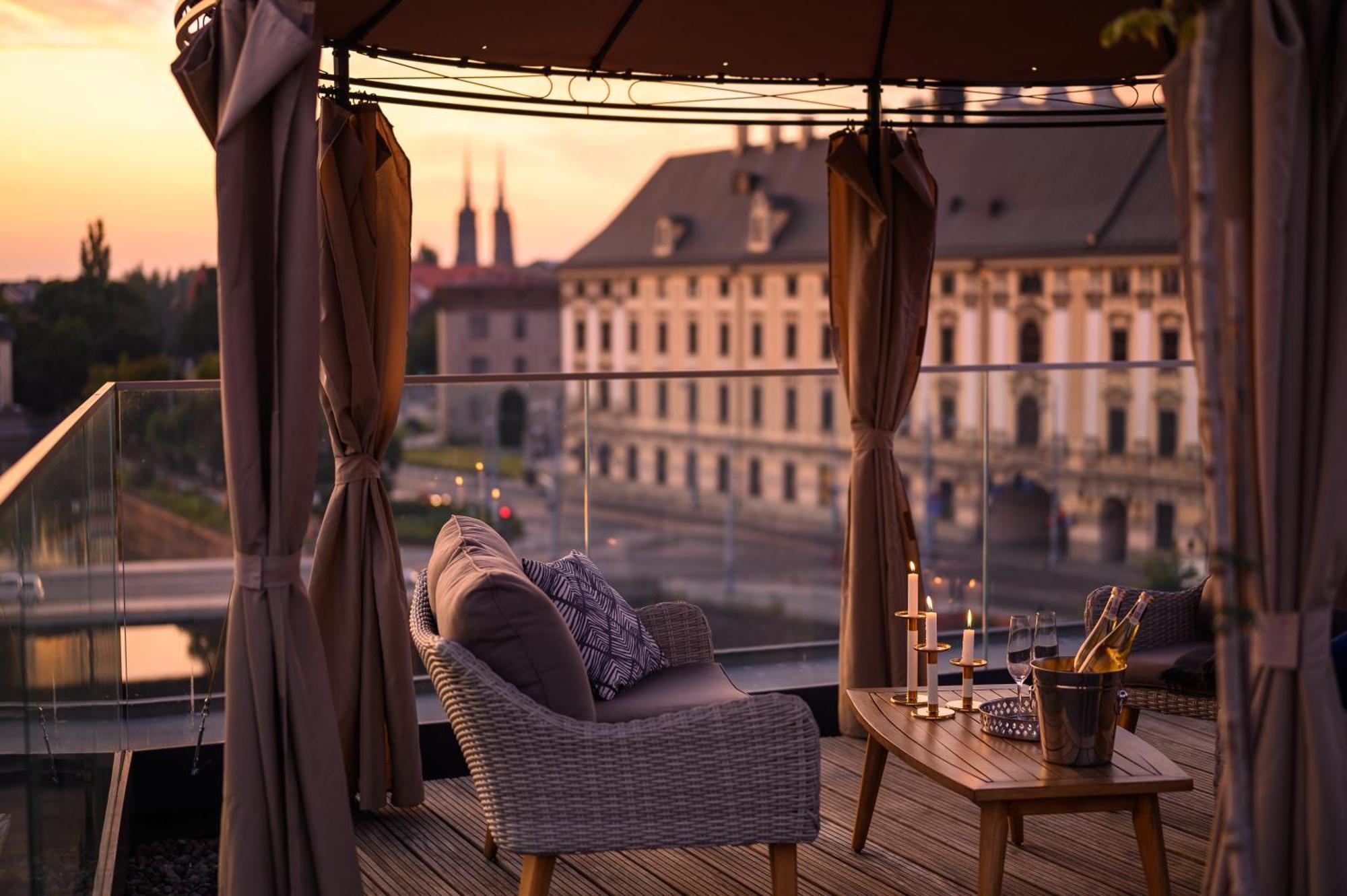 Inqse Wroclaw Marina Aparthotel Ngoại thất bức ảnh